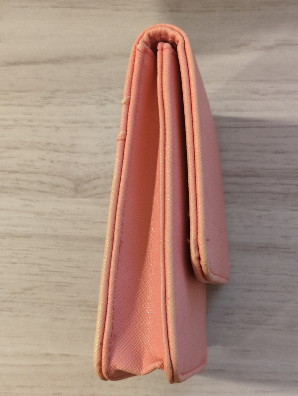 Peach Compact Accessory/Makeup Case - Picture 3 of 9
